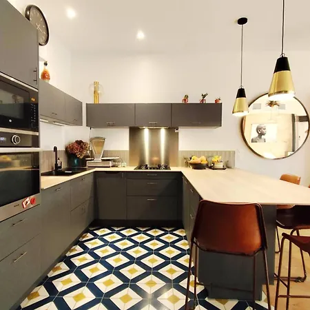 Holiday home Beautiful House With Garden In Bordeaux