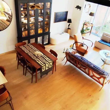 Beautiful House With Garden In 펜션 *